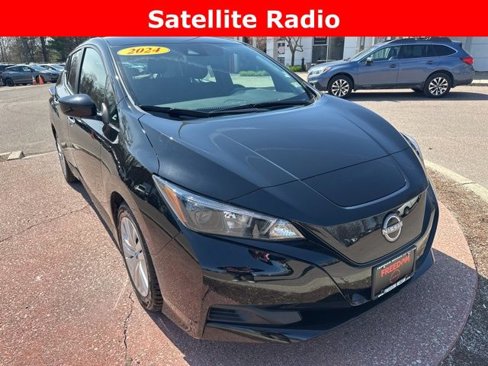 Used 2024 Nissan Leaf S image 7