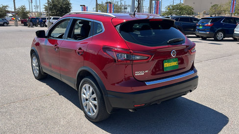 Used 2020 Nissan Rogue Sport SV w/ Technology Package image 6