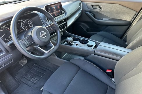Used 2023 Nissan Rogue S image 7