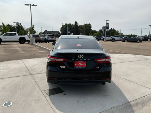 Used 2020 Toyota Camry XLE w/ Driver Assist Package image 4