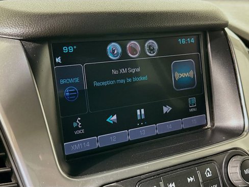 Used 2015 Chevrolet Suburban LT image 16