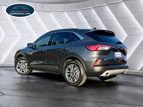 Used 2020 Ford Escape SEL image 6
