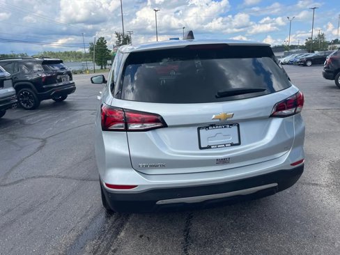 Used 2022 Chevrolet Equinox LT image 4