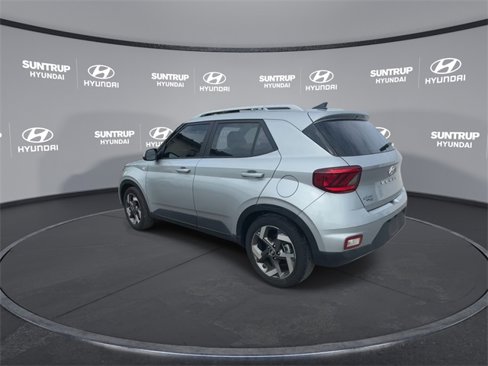 Certified 2022 Hyundai Venue SEL w/ Cargo Package image 14