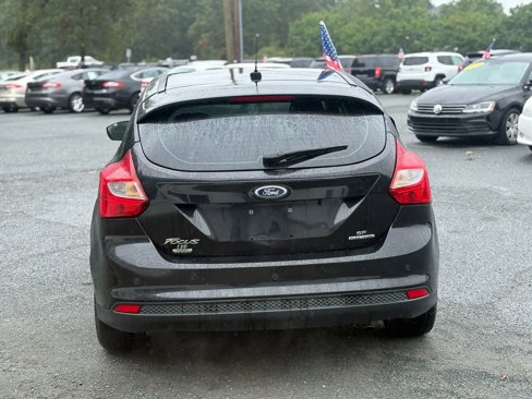 Used 2014 Ford Focus SE image 5