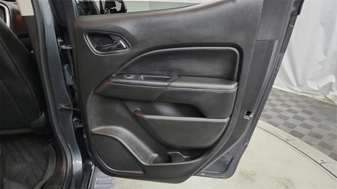 Used 2016 GMC Canyon SLT w/ Driver Alert Package image 13
