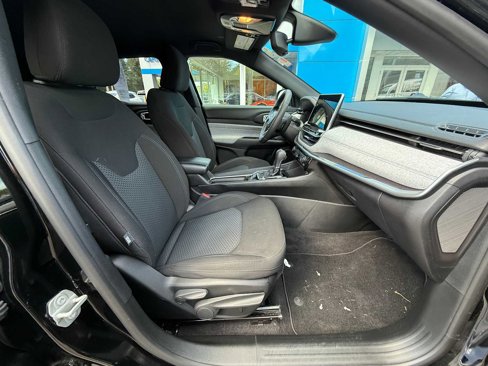 Used 2023 Jeep Compass Sport image 35