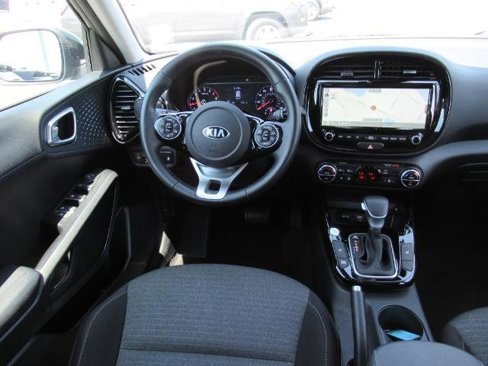 Used 2021 Kia Soul EX image 13