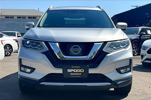 Used 2017 Nissan Rogue SL w/ SL Premium Package image 3