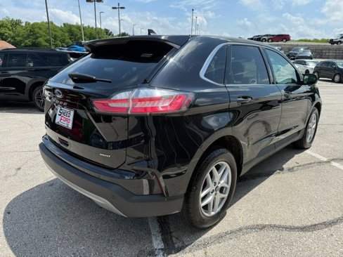 Used 2022 Ford Edge SEL w/ Convenience Package image 7