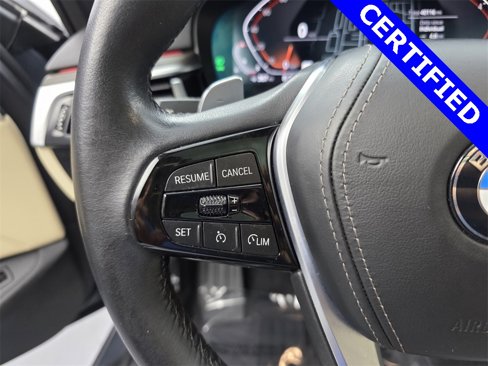 Certified 2022 BMW 530i w/ Premium Package image 21