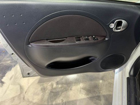 Used 2012 Mitsubishi i ES image 37