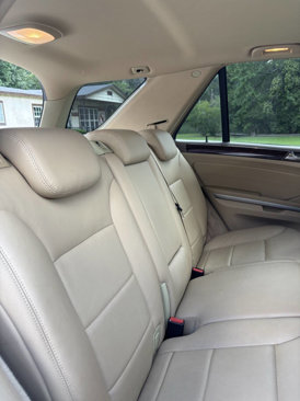 Used 2011 Mercedes-Benz ML 350 4MATIC image 24