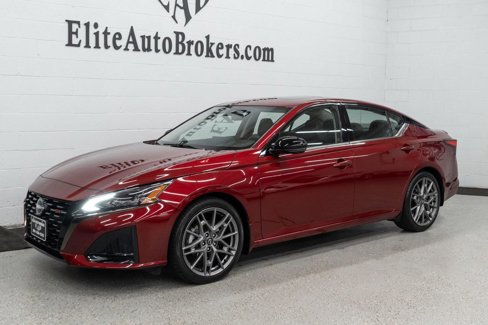 Used 2023 Nissan Altima 2.0 SR image 34