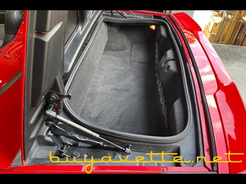 Used 2010 Chevrolet Corvette Grand Sport w/ Preferred Equipment Group image 26