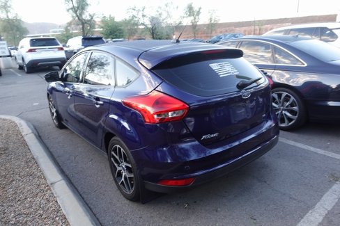 Used 2017 Ford Focus SEL image 4
