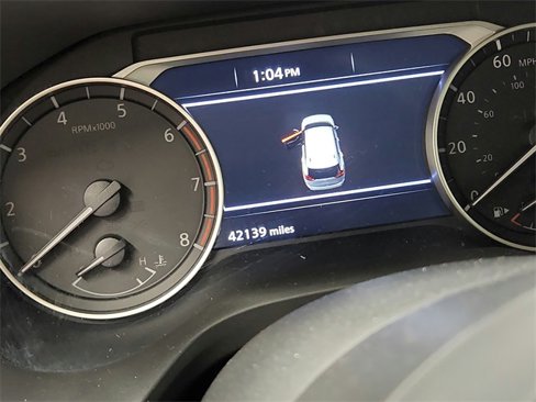 Used 2024 Nissan Rogue SV image 21