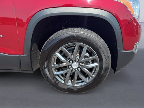 Used 2019 GMC Acadia SLT image 8