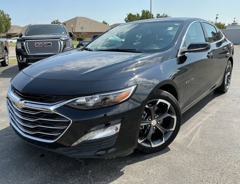 Used 2022 Chevrolet Malibu LT image 3