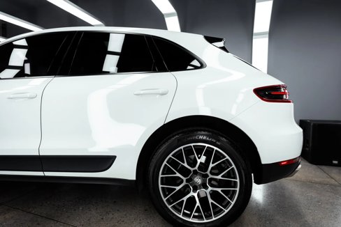 Used 2017 Porsche Macan image 9