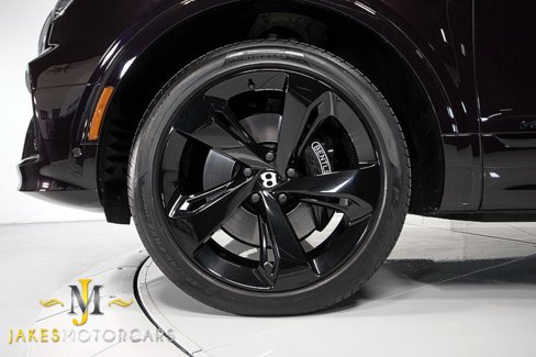 Used 2022 Bentley Bentayga image 67