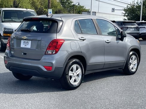 Used 2020 Chevrolet Trax LS image 7