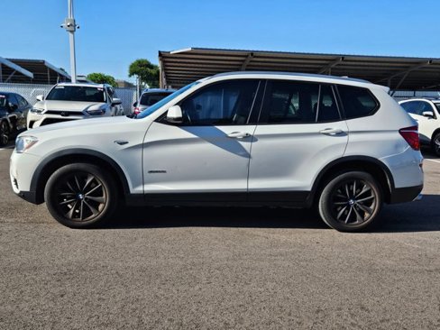 Used 2016 BMW X3 xDrive28i image 9