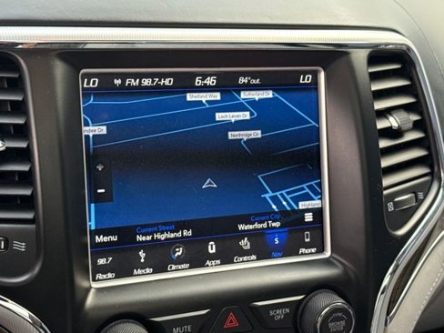 Used 2018 Jeep Grand Cherokee Summit image 26