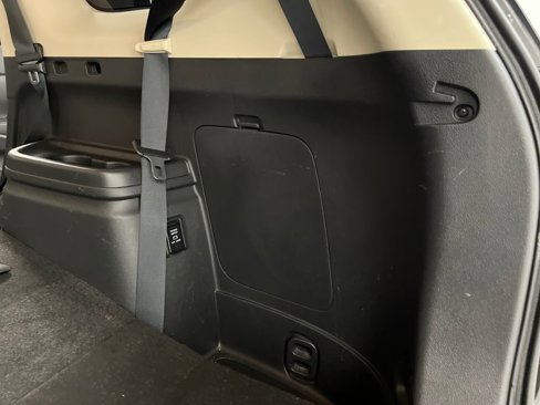 Used 2020 Mitsubishi Outlander SE image 33