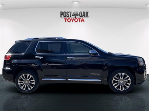 Used 2017 GMC Terrain Denali image 8