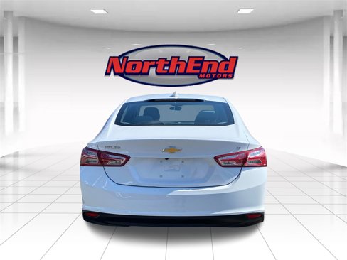 Used 2022 Chevrolet Malibu LT image 7