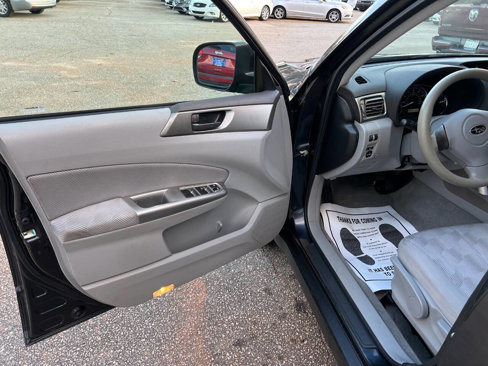 Used 2010 Subaru Forester 2.5X image 9
