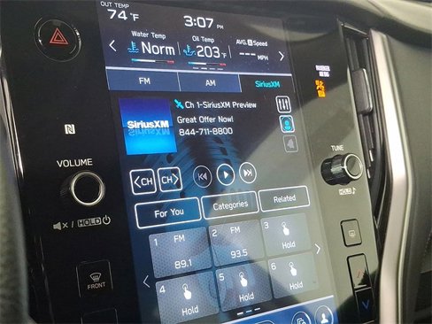 Used 2023 Subaru Outback Premium image 3