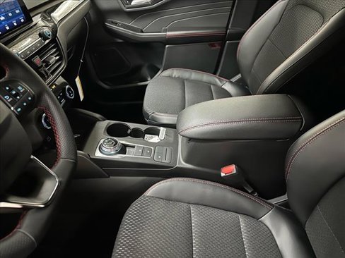 New 2025 Ford Escape ST-Line w/ Equipment Group 301A image 20