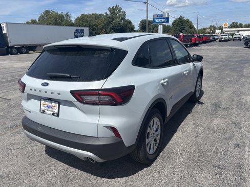 New 2025 Ford Escape Active image 4