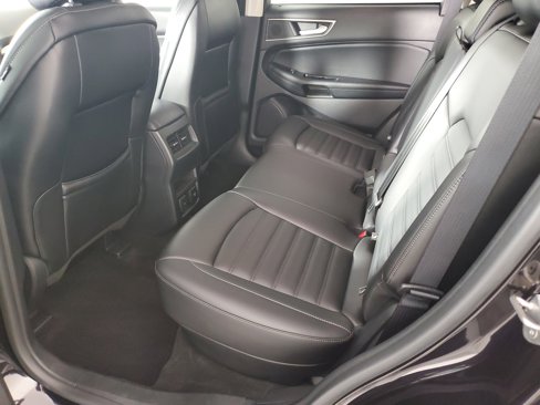Used 2020 Ford Edge SEL w/ Convenience Package image 13