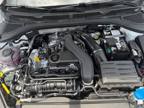 New 2025 Volkswagen Jetta SE image 16
