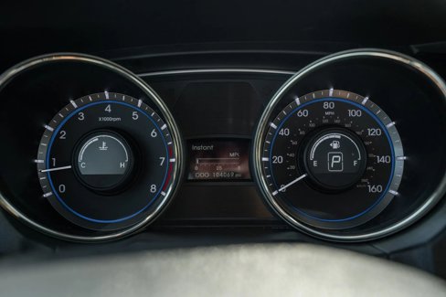 Used 2013 Hyundai Sonata Limited w/ Premium Pkg image 19