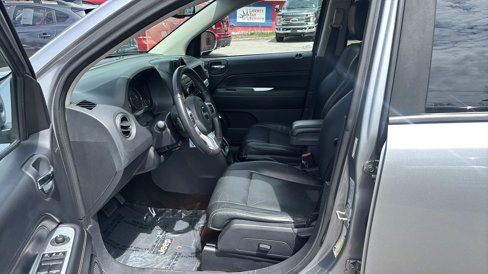 Used 2016 Jeep Compass High Altitude image 9