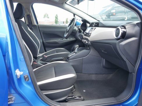 Used 2021 Nissan Versa SV image 12