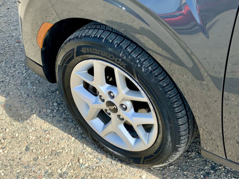 Used 2023 Kia Soul LX w/ Option Group 015 image 18