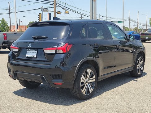 Used 2024 Mitsubishi Outlander Sport LE image 11