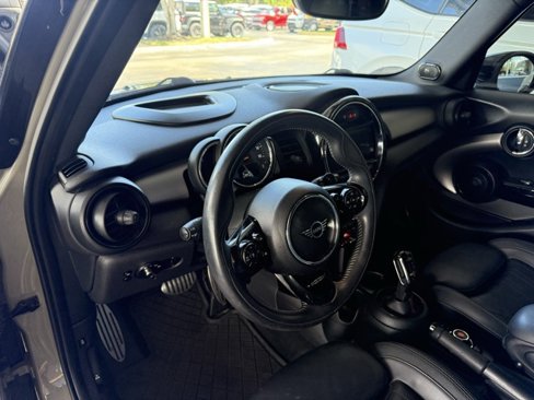 Used 2020 MINI Cooper S image 12