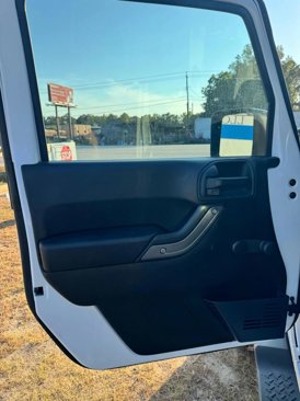 Used 2017 Jeep Wrangler Unlimited Sport w/ Connectivity Group image 7