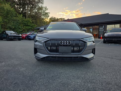 Used 2021 Audi e-tron Premium w/ Convenience Plus Package image 15