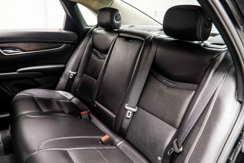 Used 2018 Cadillac XTS Luxury image 32