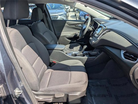 Used 2020 Chevrolet Malibu LS w/ Driver Confidence Package II image 11