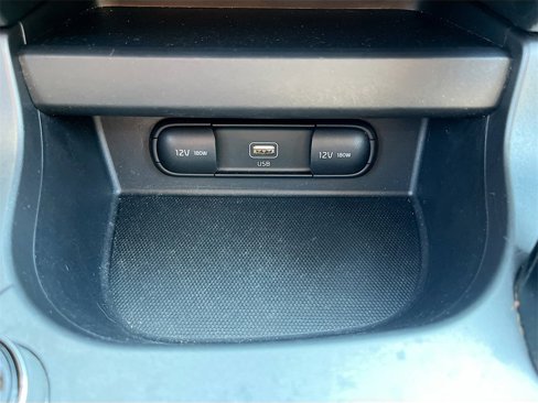 Used 2021 Kia Seltos S image 32