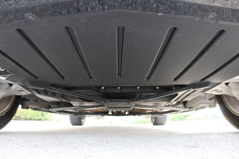 Used 2005 Ford Thunderbird 50th Anniversary image 10