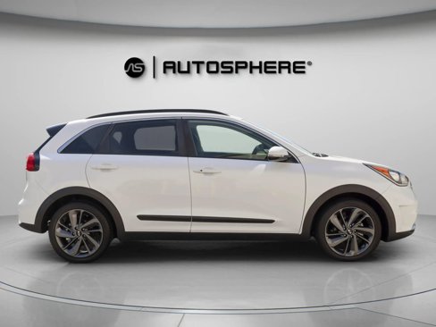 Used 2017 Kia Niro image 10